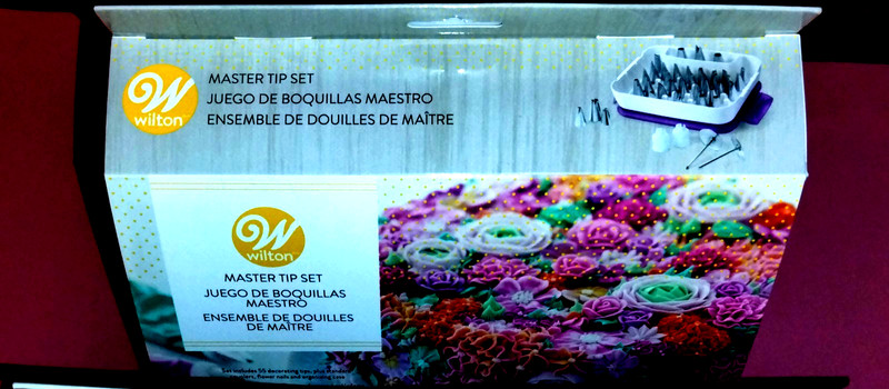 Wilton's 55 Piece Master Tip Cake Cupcake Brownie Decorating Set~BID@$27.99 gallery
