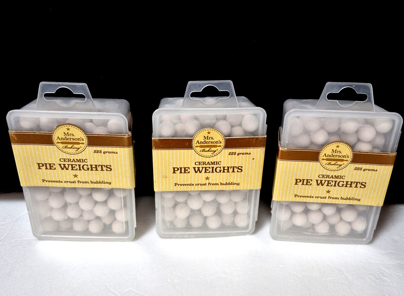 Lot 3 Mrs Anderson’s Baking Ceramic PIE WEIGHTS 225 Grams Unopened USA gallery