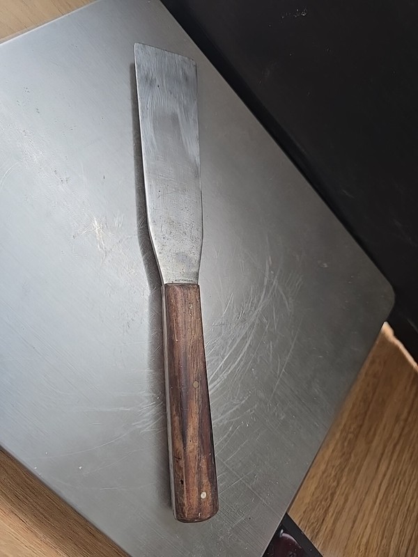 Vinage Icing Spatula Wooden Handle 10 1/2 Inch Made In The USA