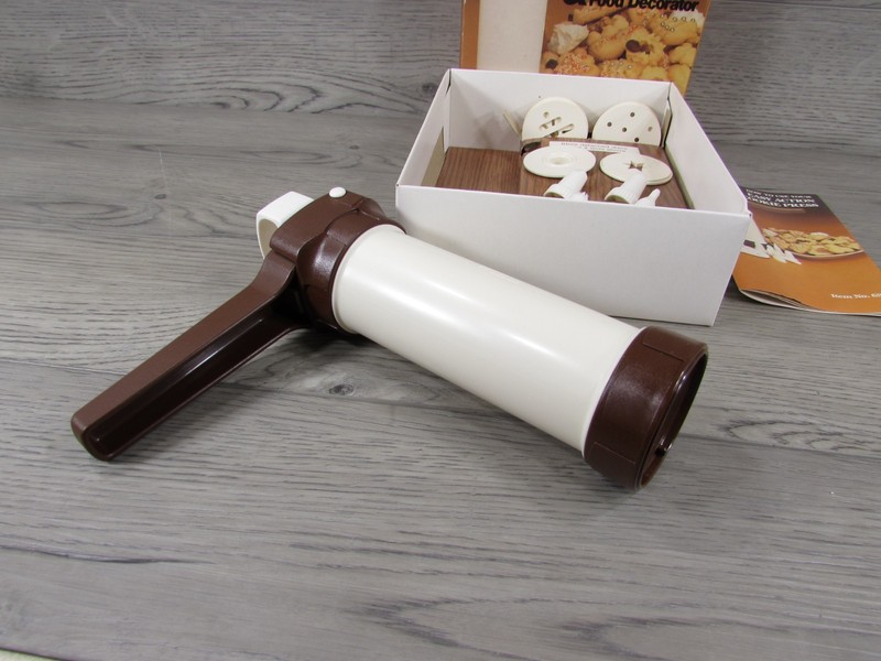 Vintage Cookie Press Hutzler-Gerda 1983 Food Decorator, West Germany 695 gallery