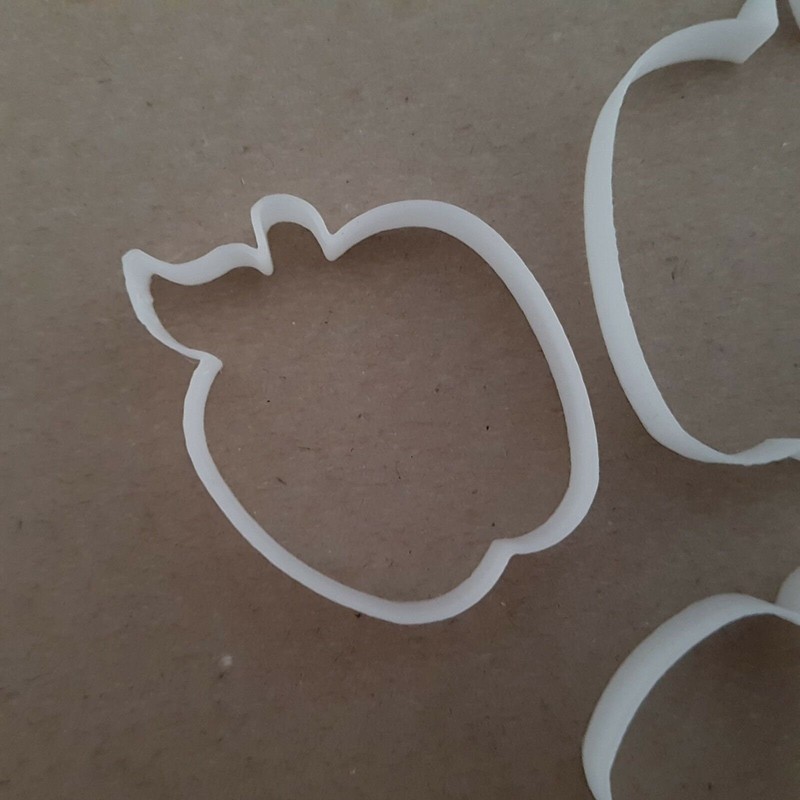 Apple Fondant Cutters - Set Of 5 Fruit Autumn Shape Mini Small Sugarcraft Icing gallery