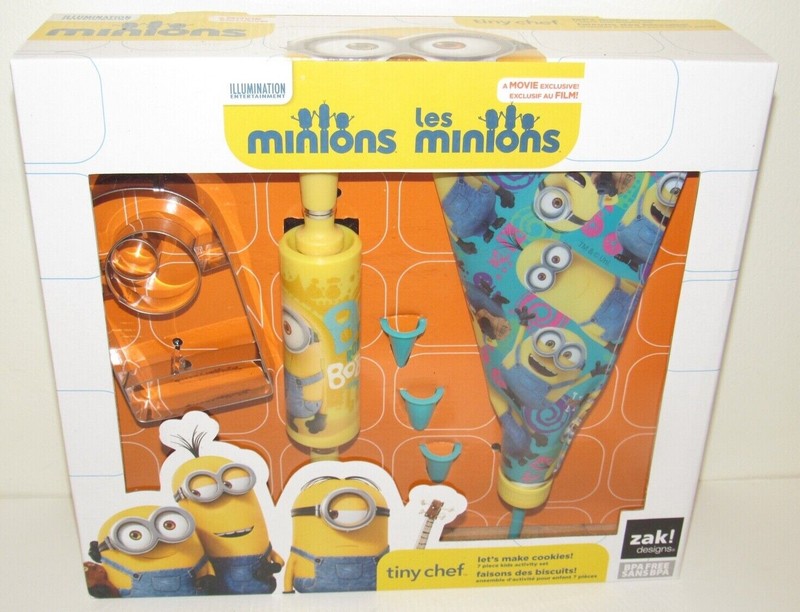 Minions Tiny Chef Kids 7 Pc Cookie Cooking Baking Set Gift Cutter Rolling Pin