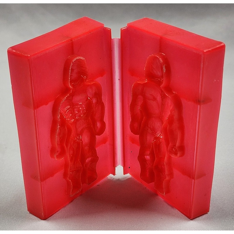 Vintage He Man Action Figure Red Play Doh Candy Mold Masters of the Universe 80s gallery