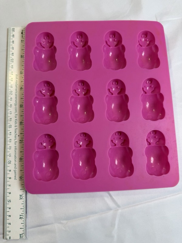 Piggy Pop Pink 12 Little Pink Pigs in a Blanket Silicone Baking Jello Ice Mold