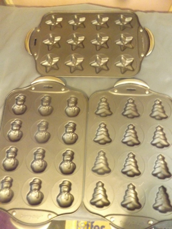 set of 3 Country Kitchen cookie presses Holiday Christmas