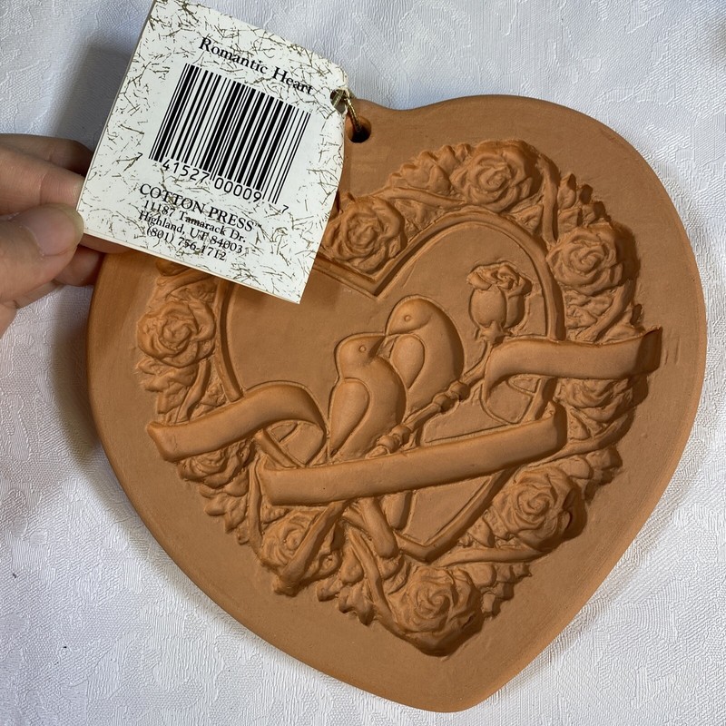 Set of 4 Vintage Cotton Press Cookie Molds w/ Labels - Heart Santa Angel Cupid gallery