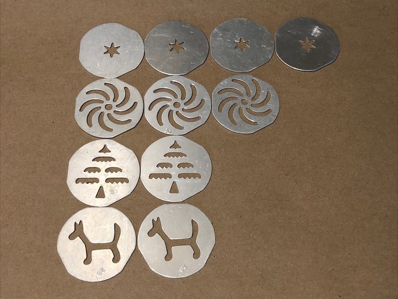 Vintage Mirro Cookie Pastry Press with 3 Tips 9 Discs Spritz Cookies Aluminum gallery