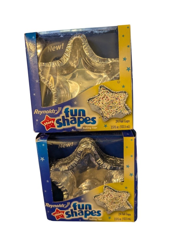 VTG STARS Cup Cakes Reynolds Aluminum Fun Shapes 2-24 Foil Baking NEW