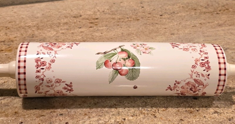 Vintage Pfaltzgraff Delicious Pattern rolling pin featuring painted Floral gallery