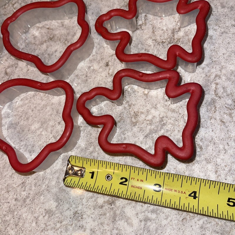 Vintage Cookie Biscuit Cutters Lot Of 16 Holidays Christmas Plastic gallery