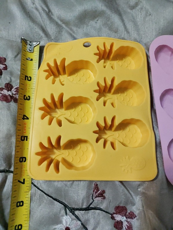 Lot Of 2 Silicone Novelty Shape Ice Or Candy Molds Large Hearts Pineapple gallery