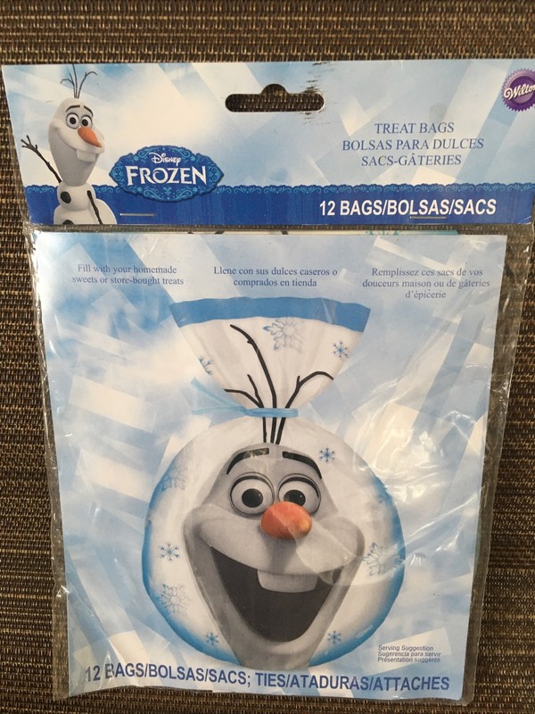 Olaf Frozen Disney Treat Bag Kit 12 ct from Wilton 8500 NEW