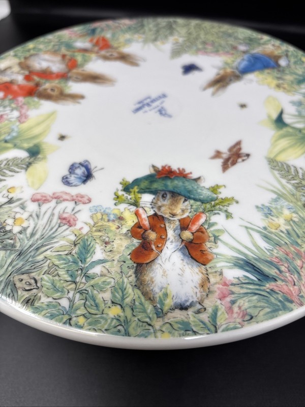 Beatrix Potter Peter Rabbit 10" Cake Stand gallery