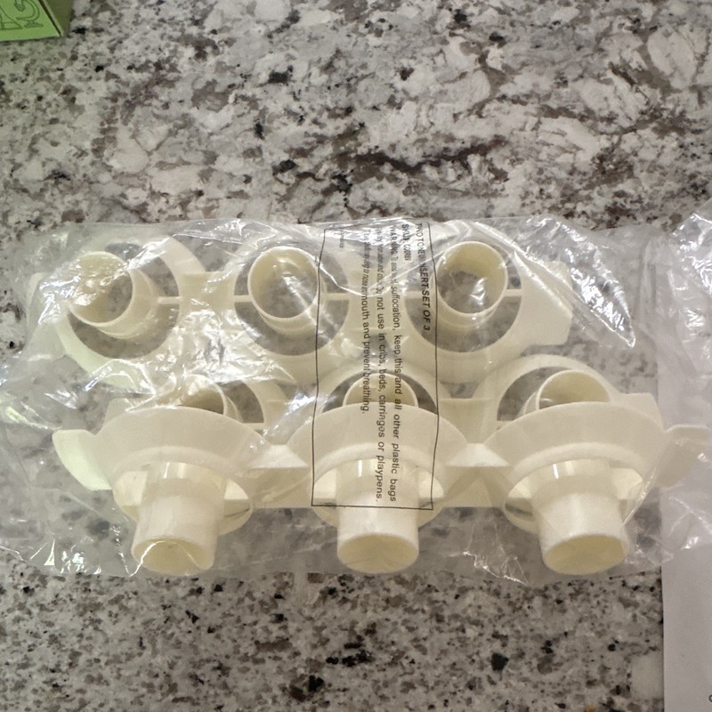 Two Tone Cupcake Inserts Set of 3 White Plastic Dishwasher Safe 000R8V gallery