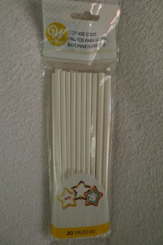 Wilton Cookie Sticks and Treats 8-Inch, White New