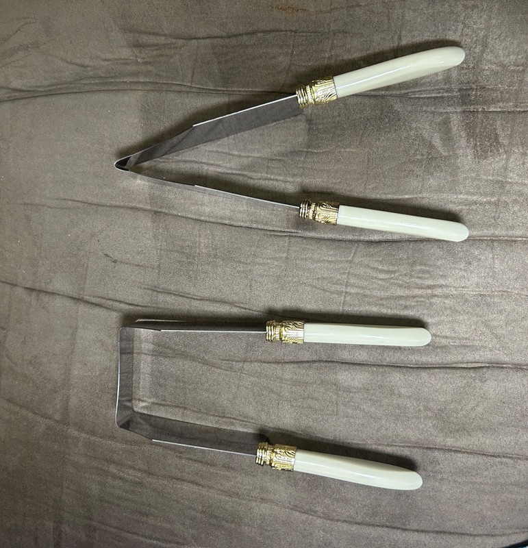 Debbie Meyer Cake Cutter Stainless Steel Set Lot of 2 gallery