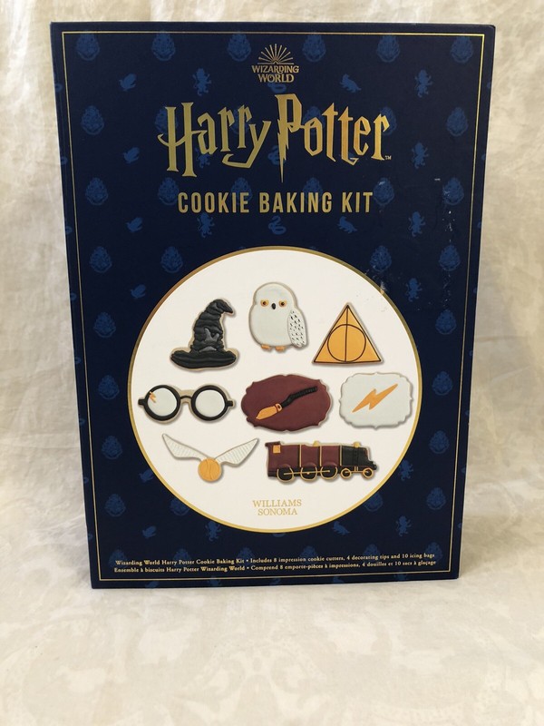 Williams Sonoma Wizarding World Harry Potter Cookie Baking Kit New in Box