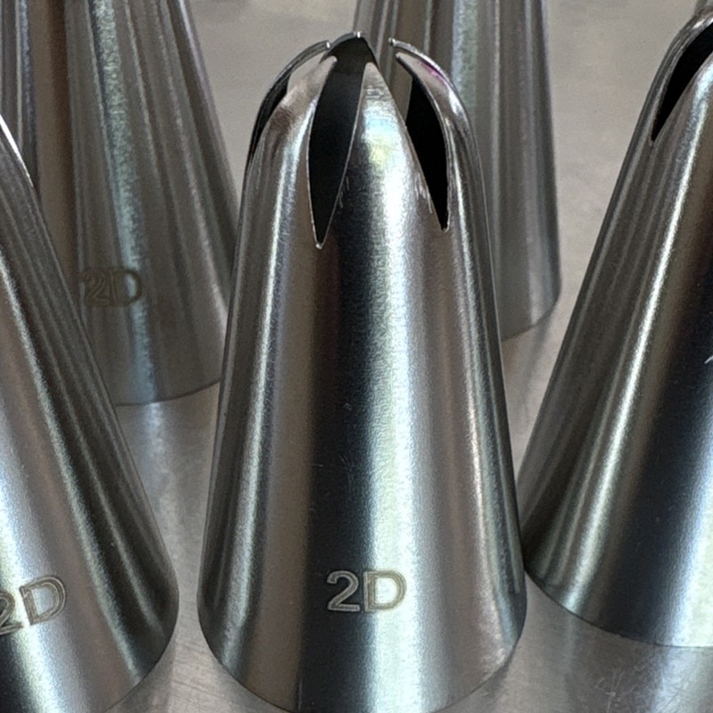 2D Set of 12 Silver 2D closed Star Icing Nozzles Reusable Cake Decorating