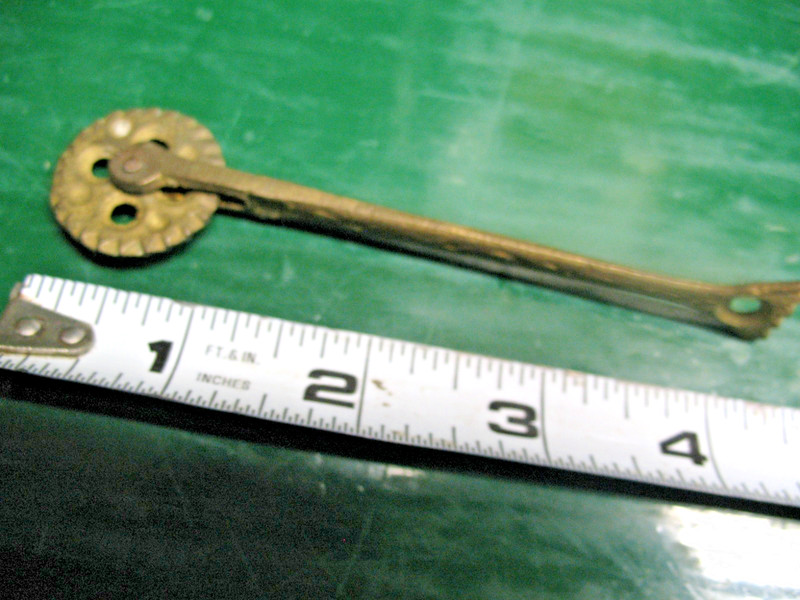 PRIMITVE FORGED AND CAST BRASS PIE CRIMPER JAGGER 1” CUTTER
