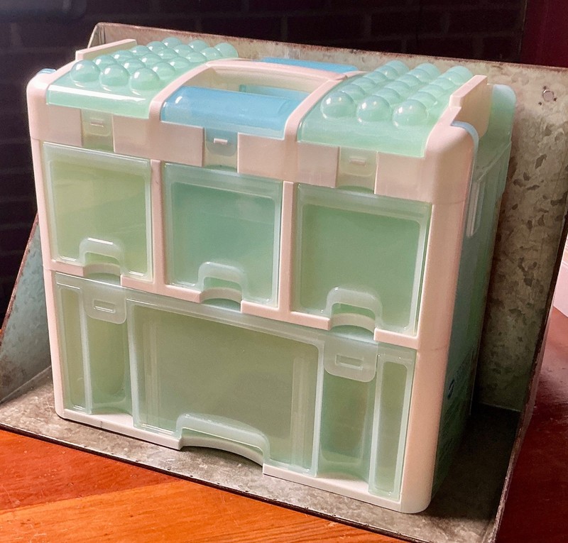 Wilton Ultimate Baking Tool Caddy Cake Decorating Storage Organizer Carry Case