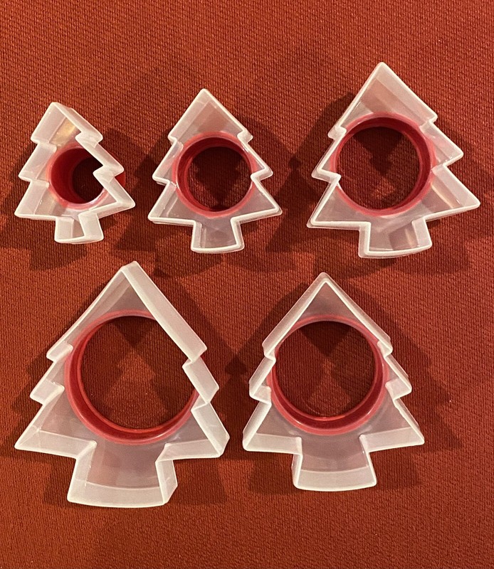 Snap Fit Cookie Cutters Set Of 5 Christmas Tree Shapes Cuisipro gallery