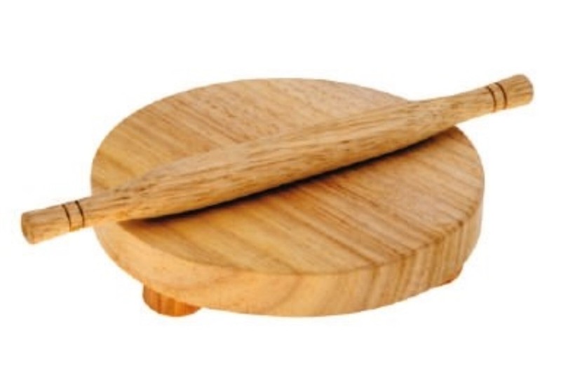 White Wood Polpat Wooden Round Polpat-Roti Roller, Chakla Belan 9 in