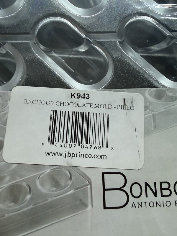 Pavoni Bonbons Antonio Bachour K943 Pill chocolate mold. gallery