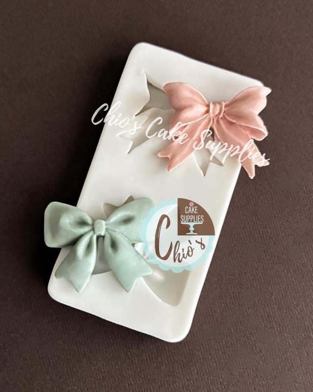 Bows Silicone Mold, 2 cavities, 2 different designs.