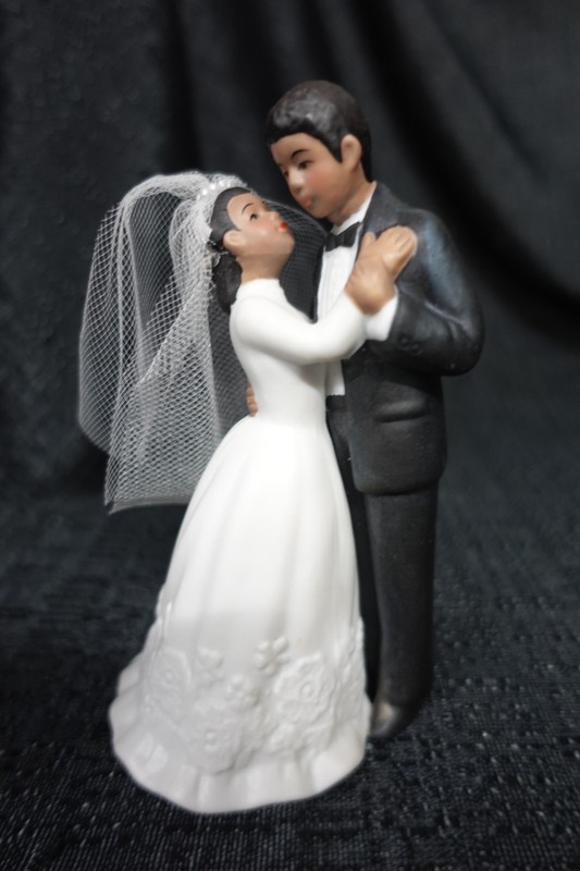 Lefton Bride Groom Figurine African American Couple Wedding Cake Topper / 1988