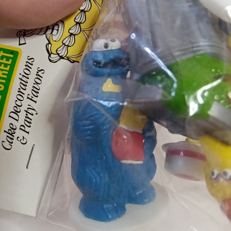 New Vintage 1990 Wilton Sesame Street Cake Toppers Figures Big Bird Bert Ernie + gallery