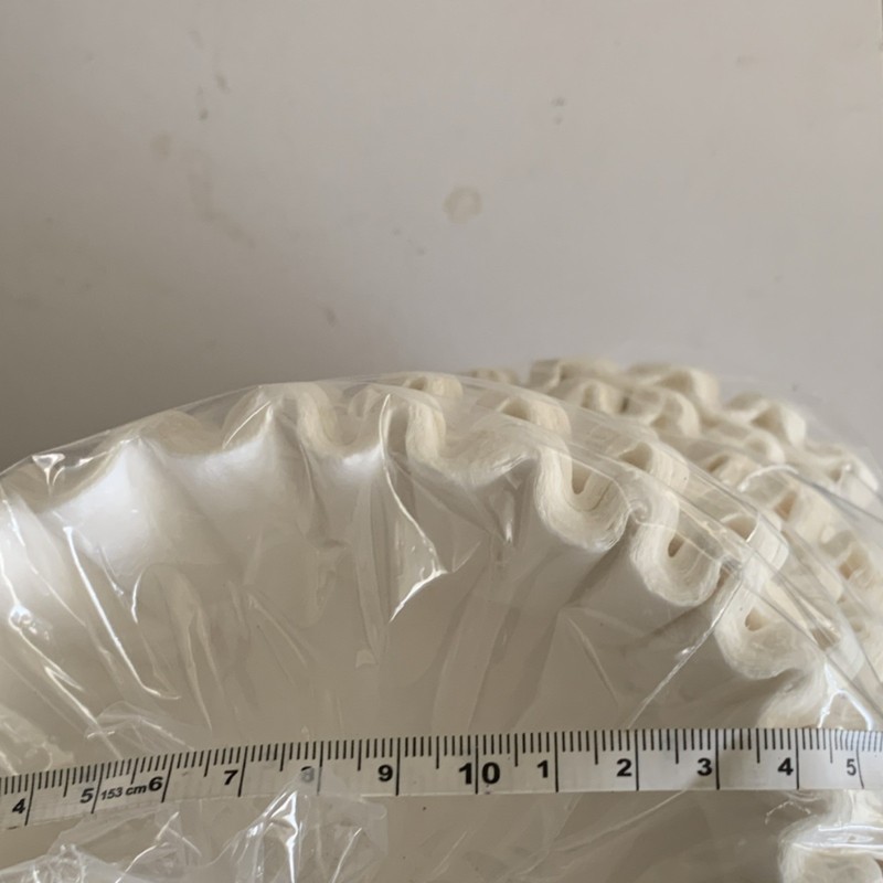White Paper Ruffled Cupcake Liners, Standard Round, 100 Pack, 3in x 2in gallery