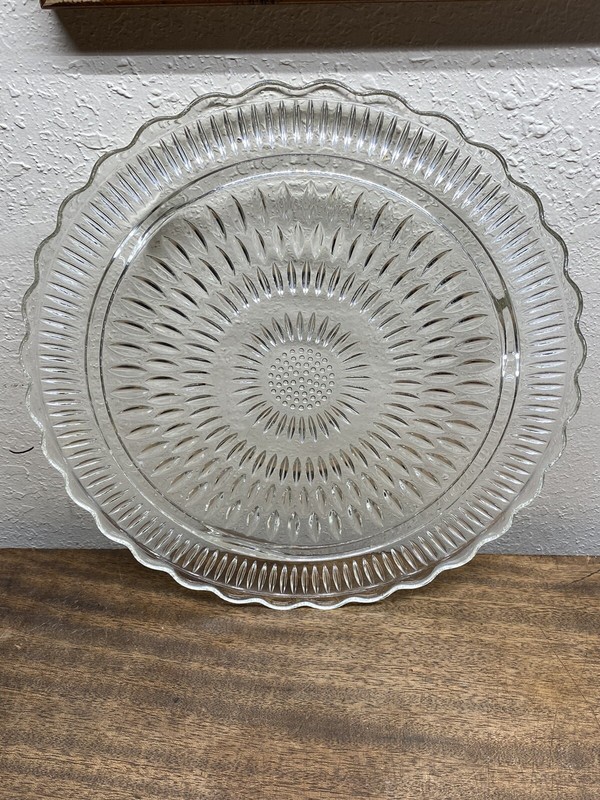 Vintage clear glass cake plate three footed cake plate serving plate platter