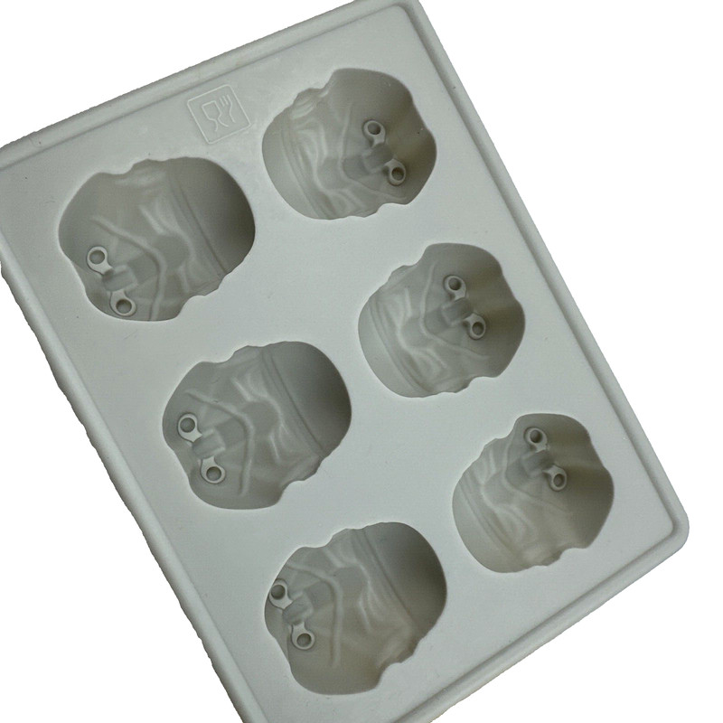 Star Wars Set of 4 Silicone Molds DIY CANDY MAKING Ice Cube Fun! gallery