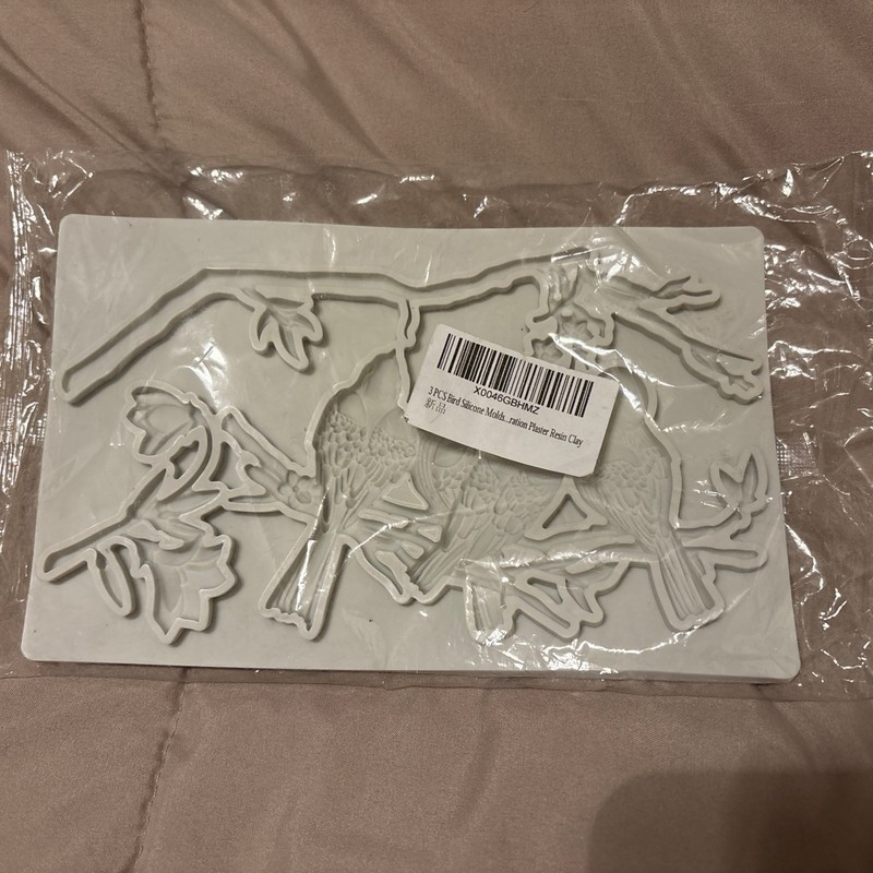 3 Pc Bird Branch Silicone Cake Mold Surround Leaf Decoration Light Gray gallery