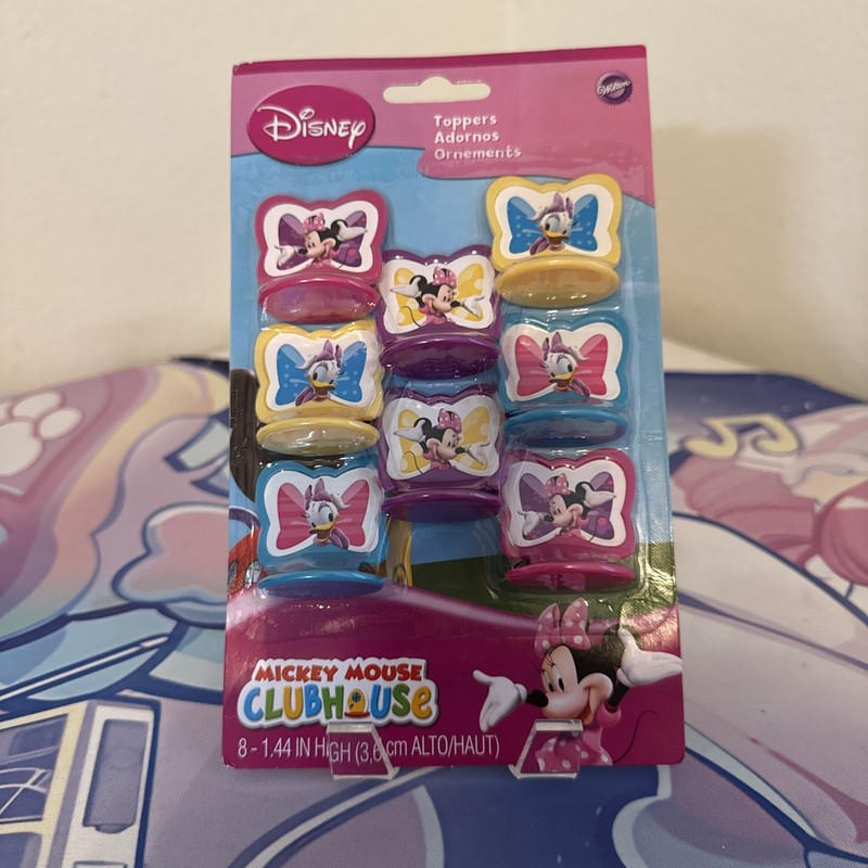 Minnie Mouse & Daisy Duck Cake Toppers 8 ct from Wilton 6363 NEW