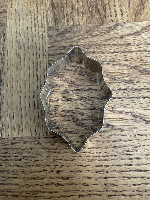 Christmas Cookie Cutter Holly Leaf gallery