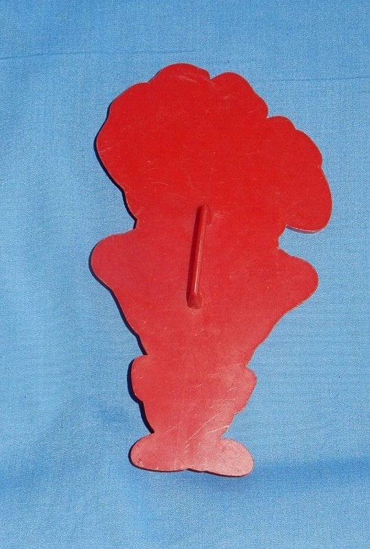 Vintage Red Plastic Tupperware Cookie Cutters Boy Pig Bunny Santa Cake Tree gallery