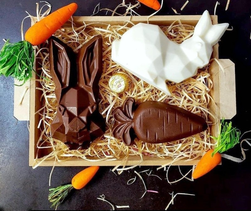 Carrot Shell 3-Part Chocolate Mold (Porto Formas) gallery