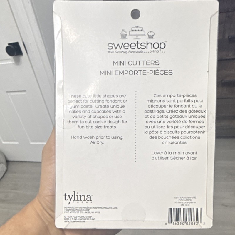 Sweetshop Tylina Mini Metal Cookie Cutters 12 ct Assorted Shapes Silver gallery