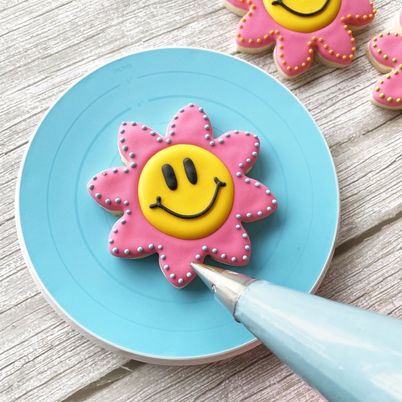 R&M International Cookie Decorating Set gallery