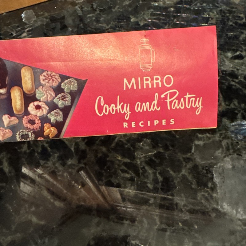 Vntg 1950's MIRRO Aluminum Cooky & Pastry Press #358-AM In Original Box COMPLETE gallery