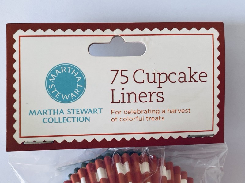 SET of 3 Martha Stewart Cupcake LINERS 225 TOTAL Halloween and Christmas gallery