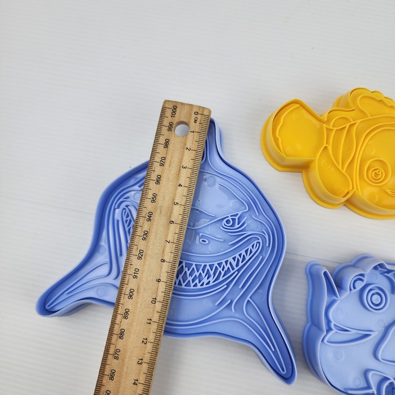 Disney Finding Nemo Cookie Cutter Dory Shark Biscuit Decoration Lot Of 3 Cake gallery