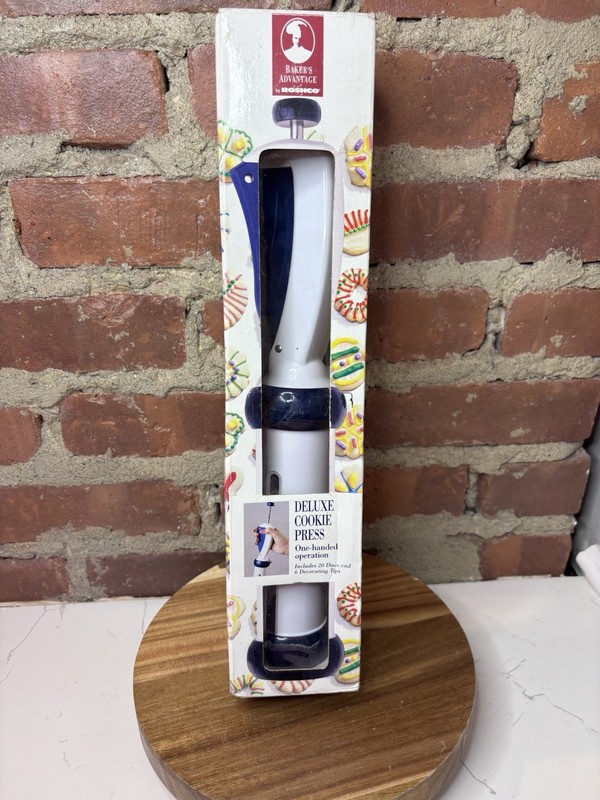 Baker’s Advantage By Roshco Deluxe Cookie Press One-Handed Operation, New In Box