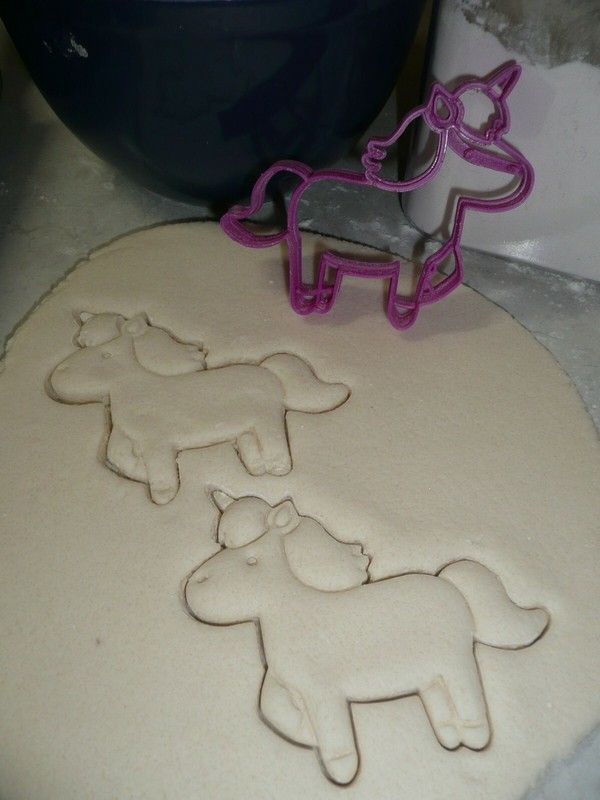 UNICORNS MYSTICAL MAGICAL HORSES WITH HORNS SET OF 4 COOKIE CUTTERS USA PR1553 gallery