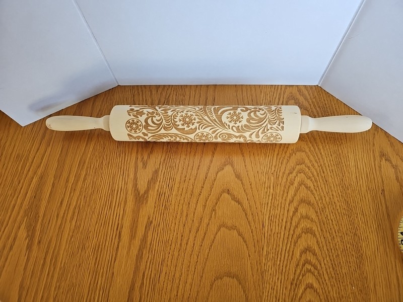 Embossed Springerle Wooden Rolling Pin Engraved Snow Flakes Plumes 17" Long gallery