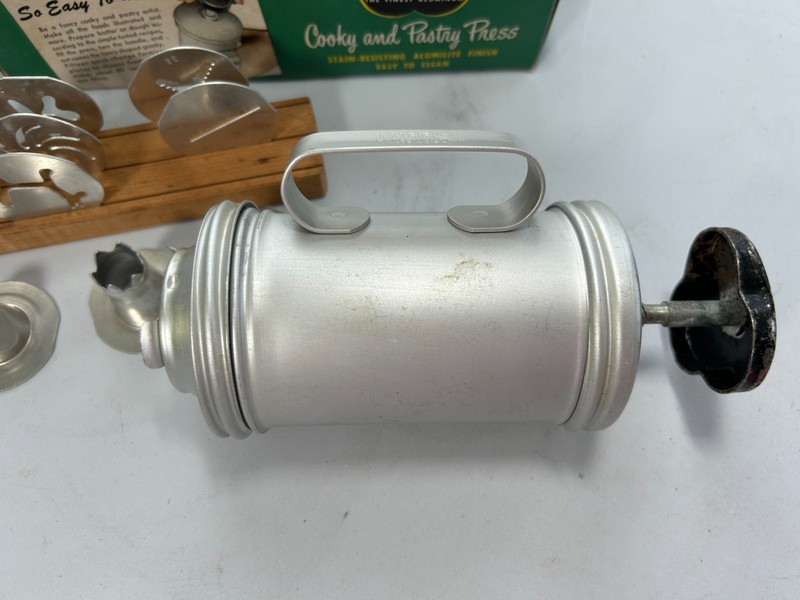 Vintage Mirro Aluminum Cookie Press w/ Wood Organizer & 14 Attachments - #2 gallery