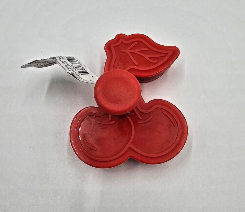 Celebrate It Thanksgiving Cherry Shaped Cookie Stamp/Cutter Bakeware NWT