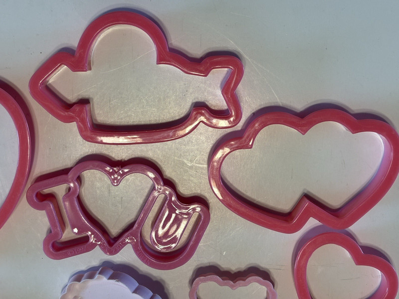 9 Valentine's Day Cookie Plastic Cutters - 9 Designs & Sizes gallery