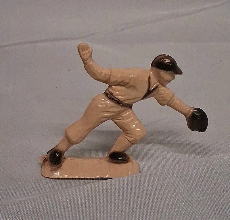 Vintage Baseball Players Cake Topper Pitcher Catcher Man Single 2″ Plastic Toy 2